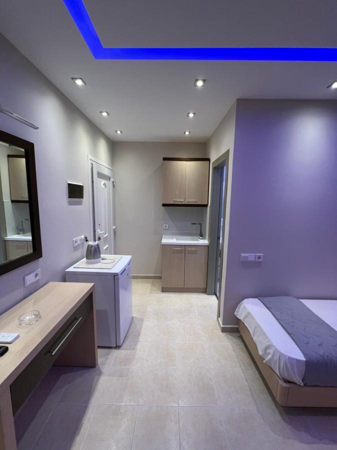 Phaethon Apartments&studios *