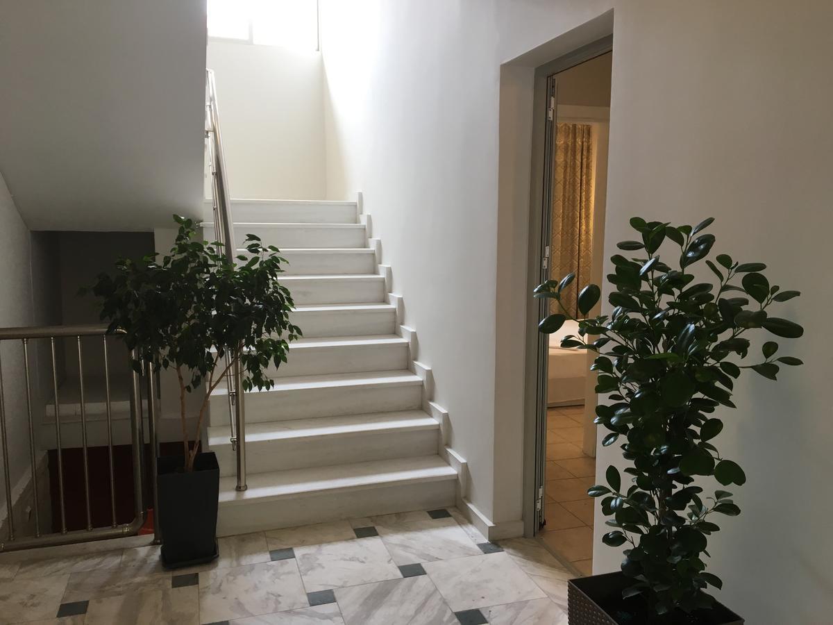 Phaethon Apartments&studios *
